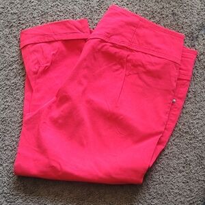 Kiss Bold Red Apparel Capri